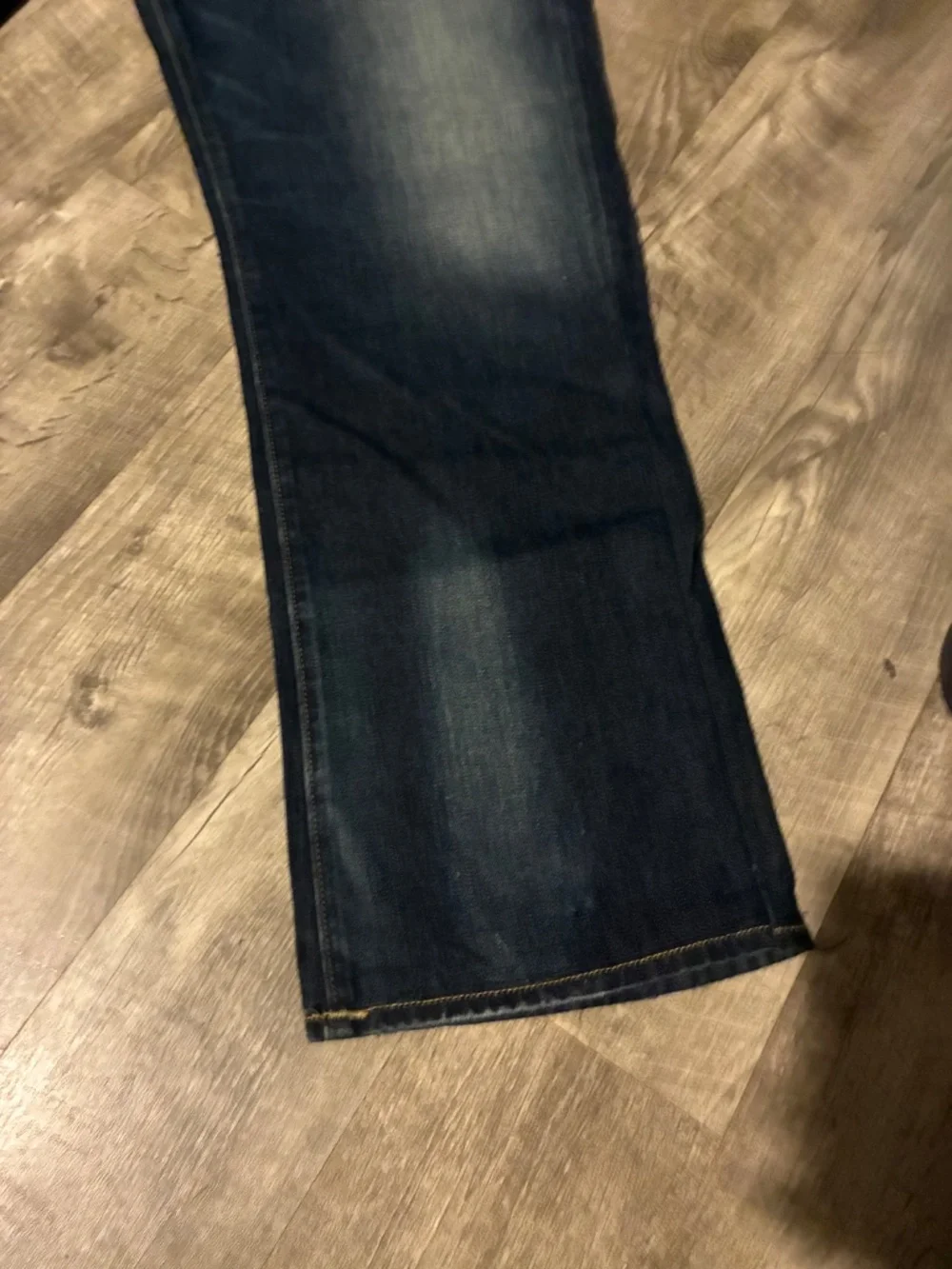 Vintage True Religion Billy Relaxed Bootcut Jeans Dark Wash Denim SZ 44 NWT New